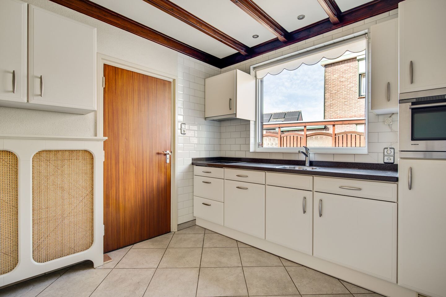 Hoekwoning te koop: Julianastraat 12, Reuver