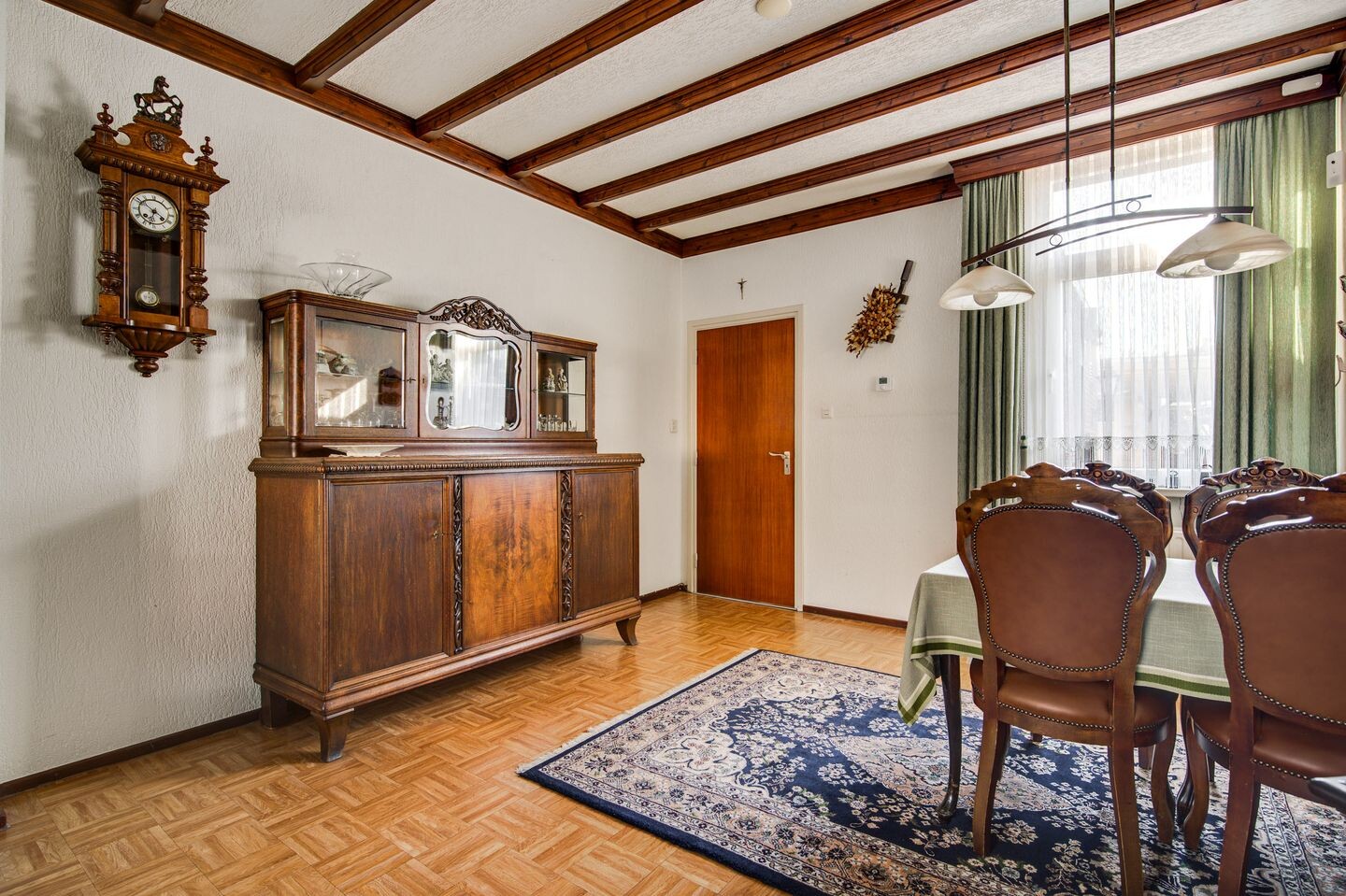 Hoekwoning te koop: Julianastraat 12, Reuver