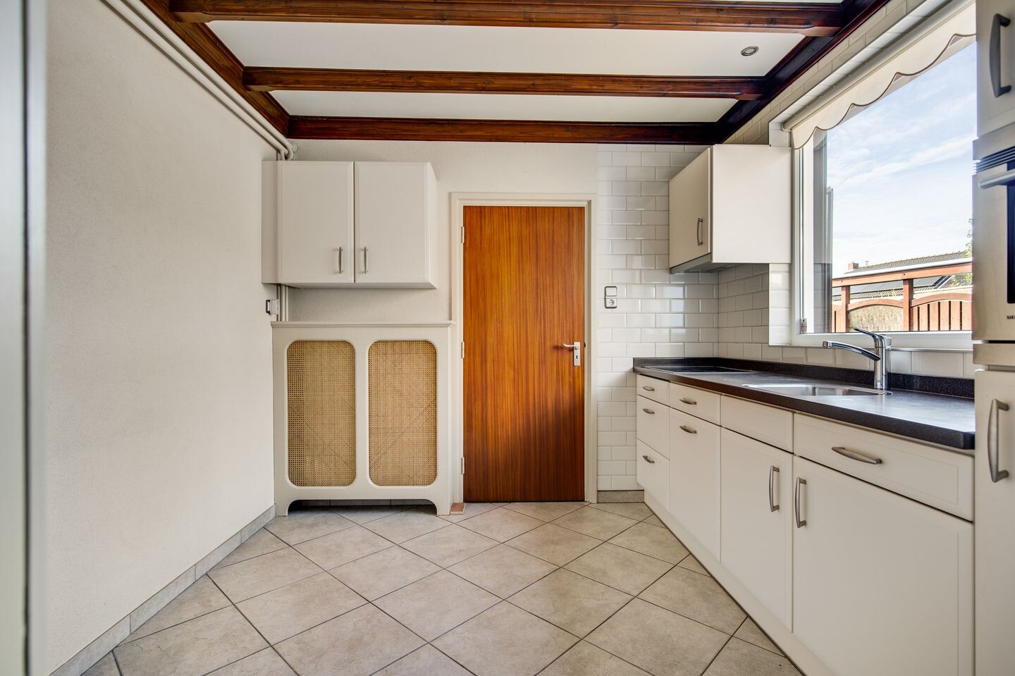 Hoekwoning te koop: Julianastraat 12, Reuver