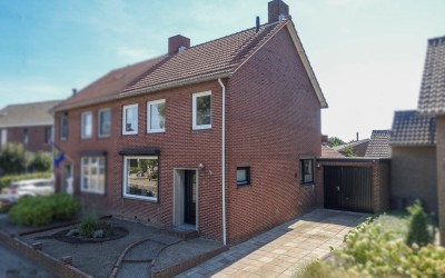 Hoogstraat 12