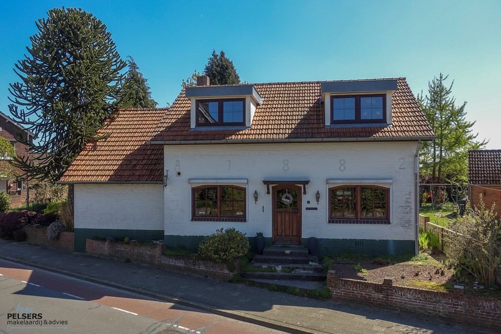 Vrijstaande woning te koop: Hoogstraat 6, Beesel