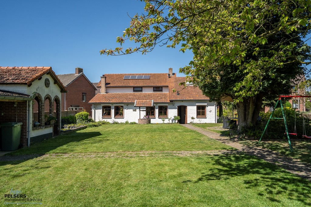 Vrijstaande woning te koop: Hoogstraat 6, Beesel
