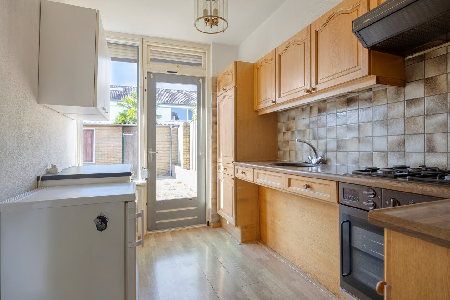 Tussenwoning te koop: van Goghstraat 12, Horst