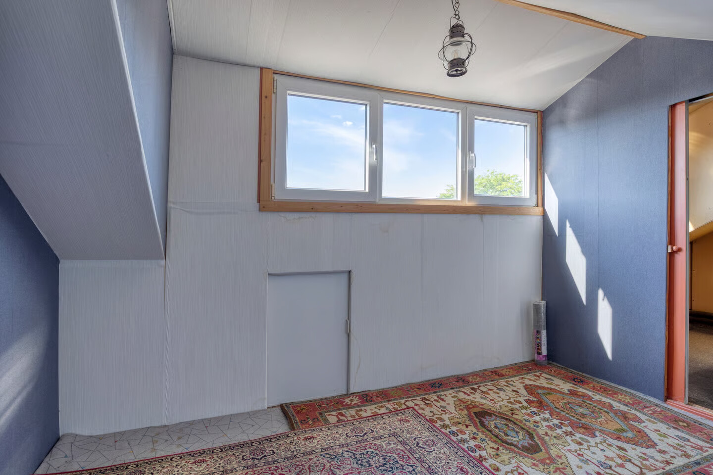 Tussenwoning te koop: van Goghstraat 12, Horst