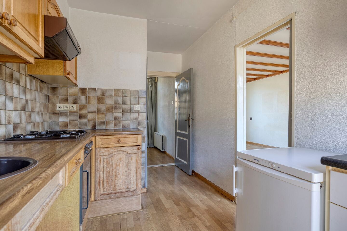 Tussenwoning te koop: van Goghstraat 12, Horst