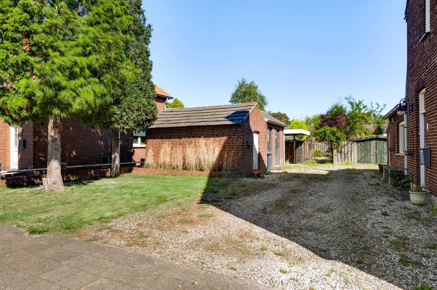 Hoekwoning te koop: Meterikseweg 70, Horst