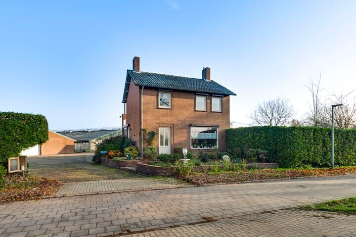 Vrijstaande woning te koop: Venloseweg 111, Horst