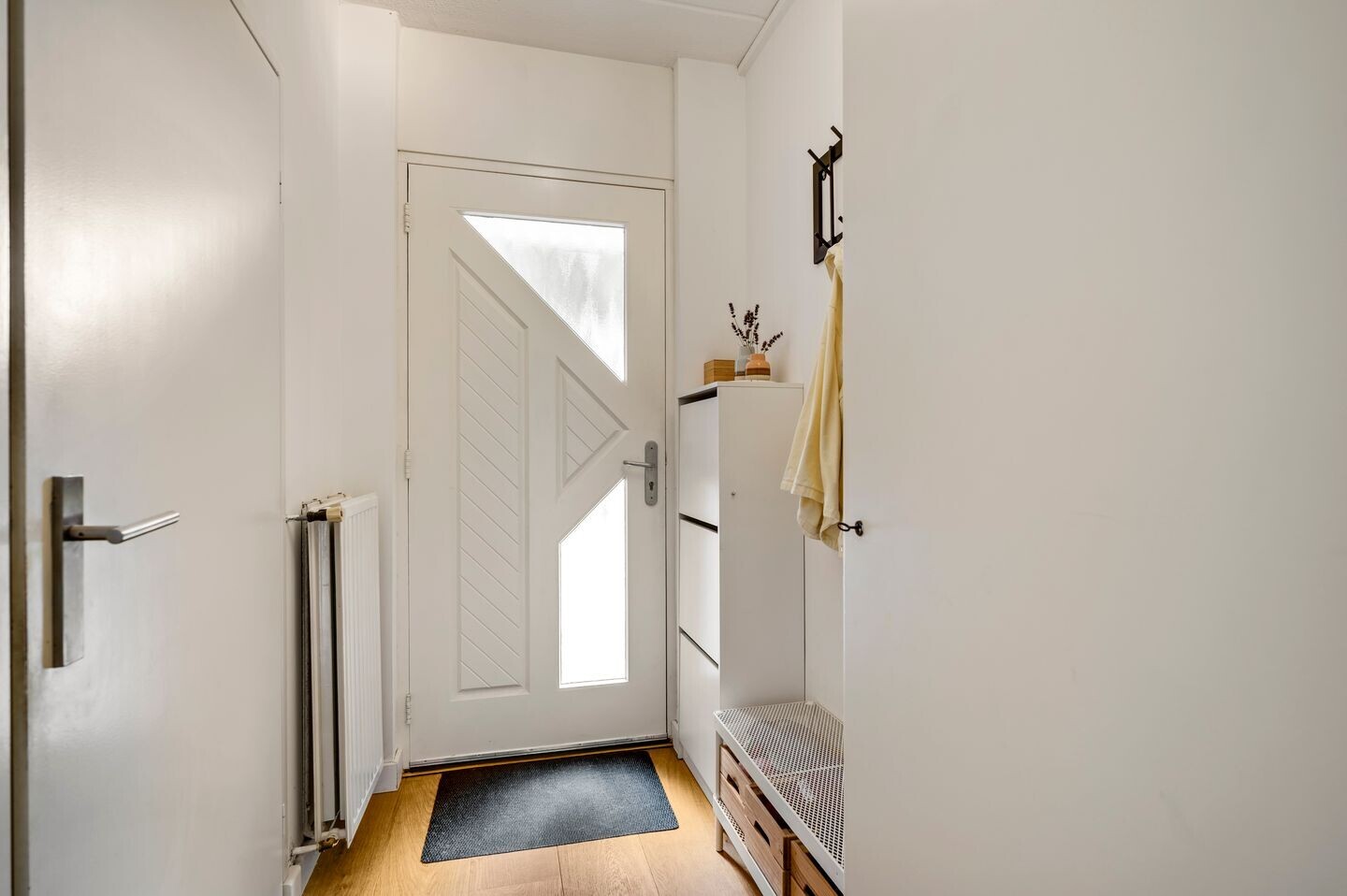 Hoekwoning te koop: van Douverenstraat 39, Horst