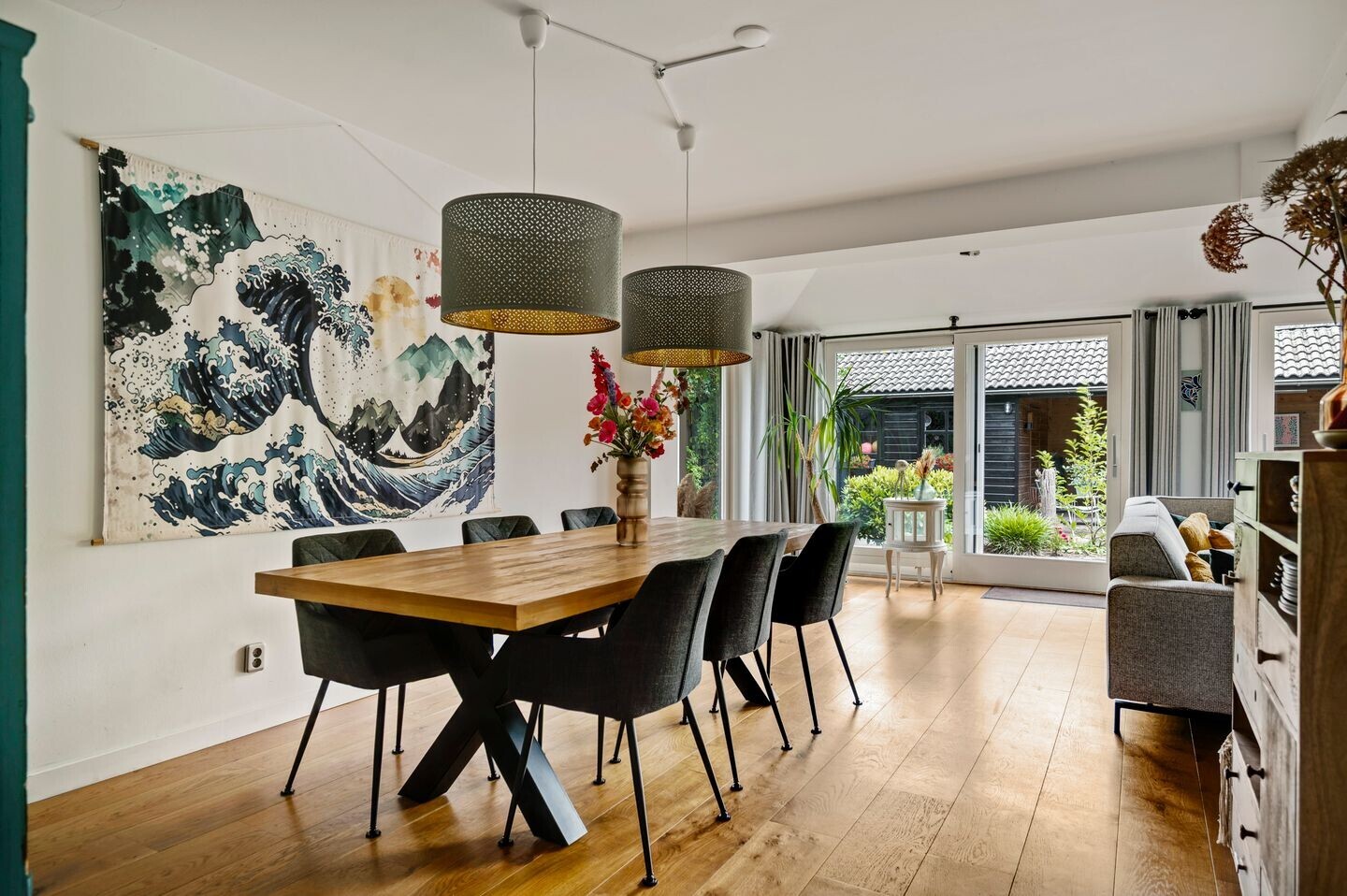 Hoekwoning te koop: van Douverenstraat 39, Horst
