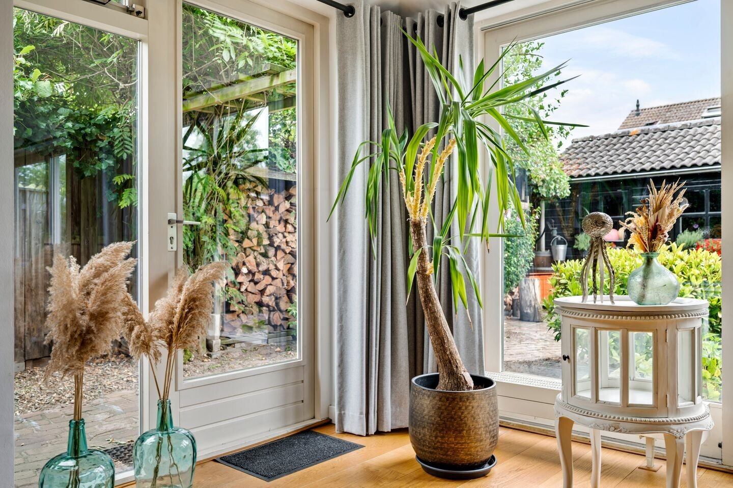 Hoekwoning te koop: van Douverenstraat 39, Horst