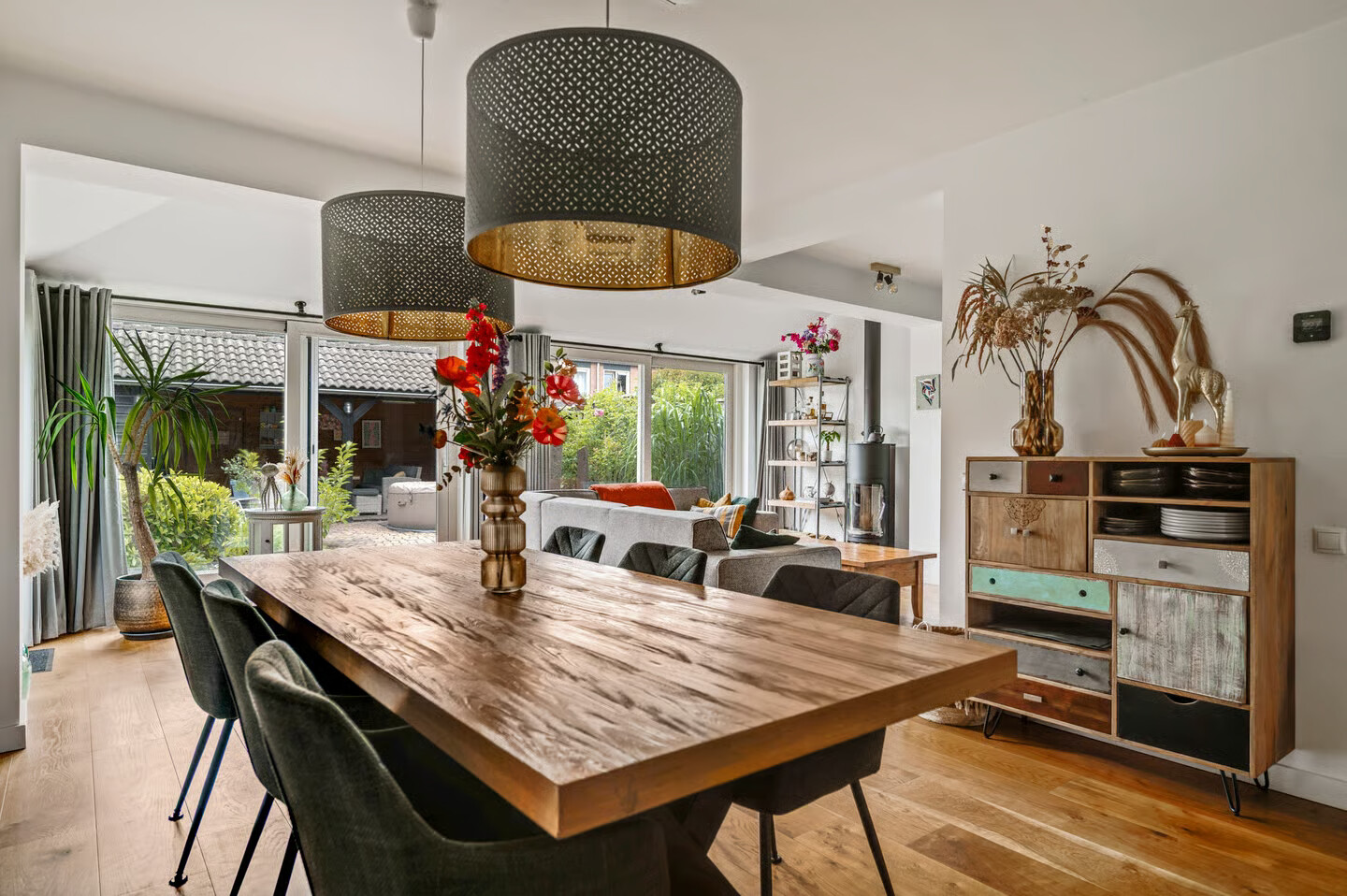 Hoekwoning te koop: van Douverenstraat 39, Horst