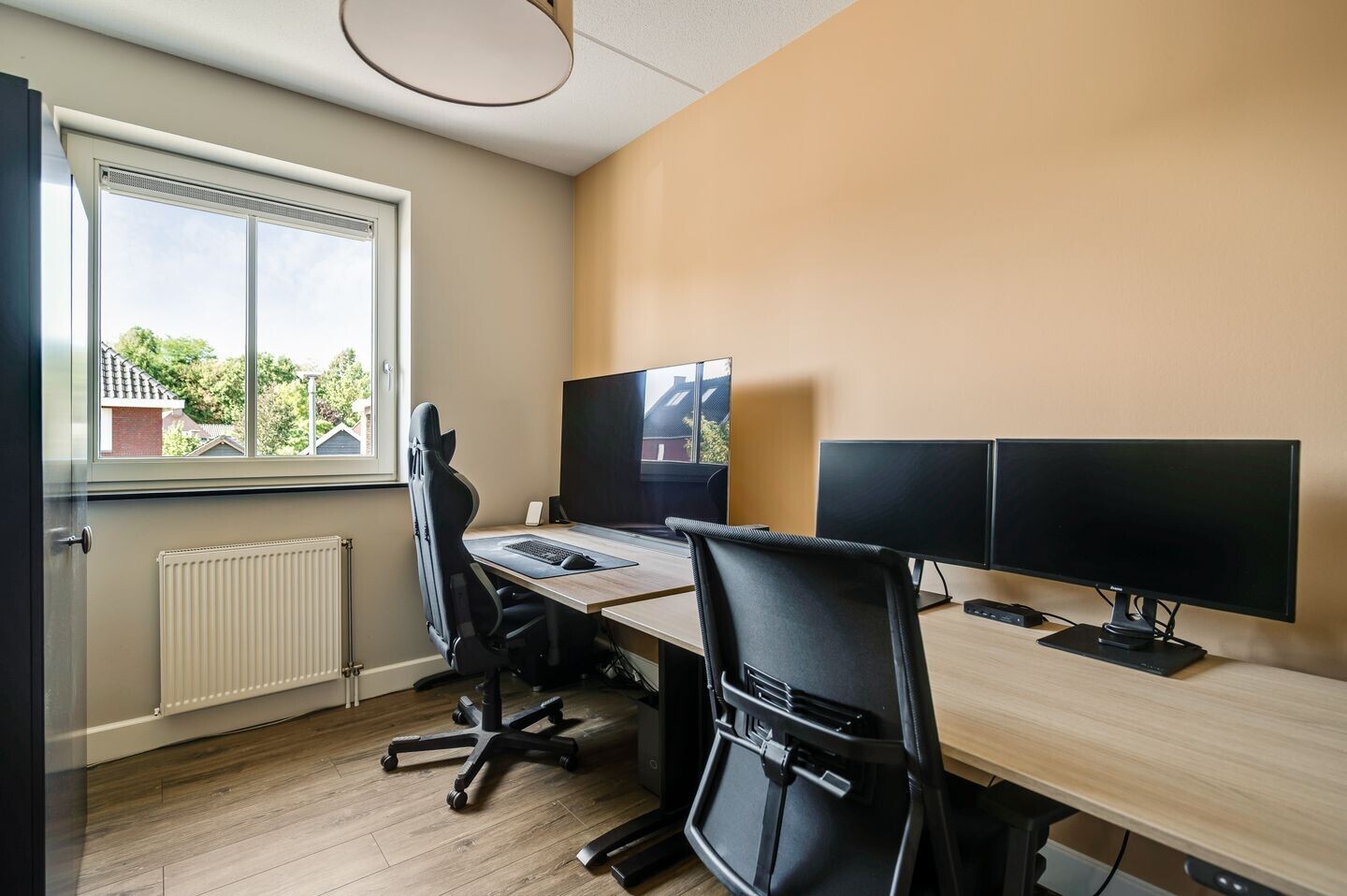 Tussenwoning te koop: Burgemeester Steeghsstraat 13, Horst