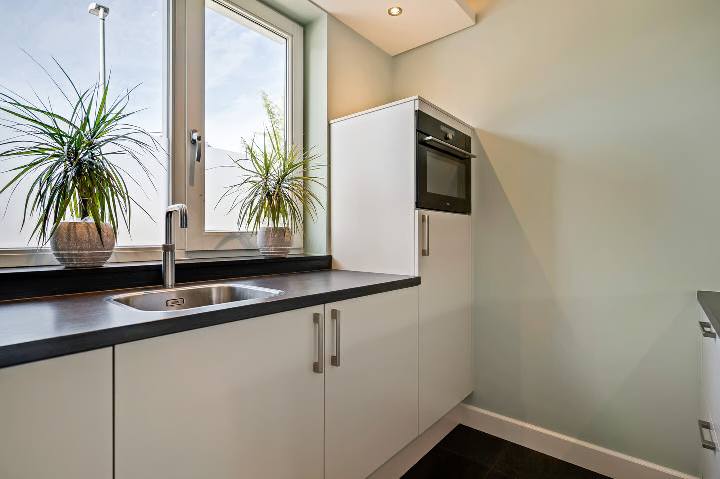 Tussenwoning te koop: Burgemeester Steeghsstraat 13, Horst