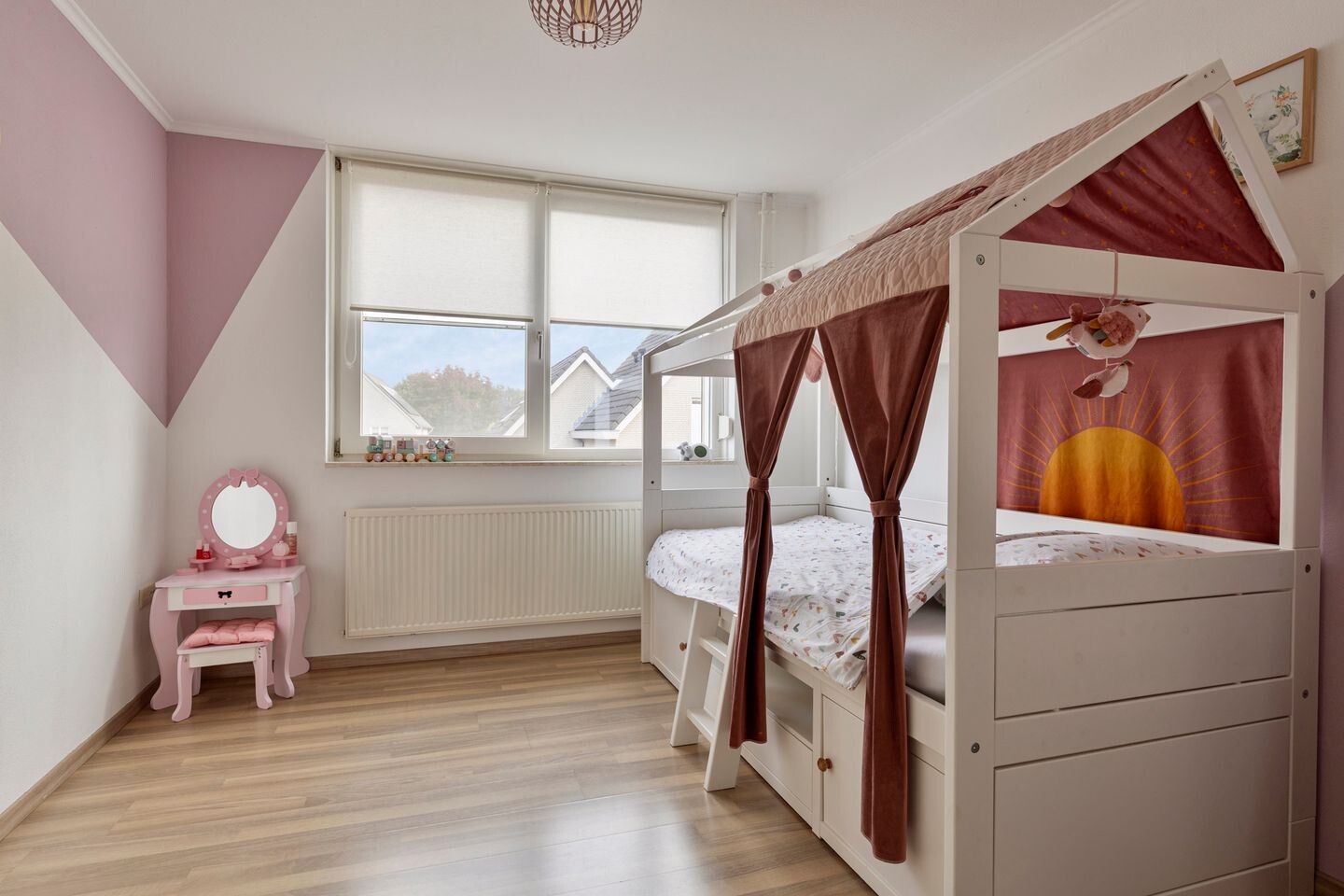 Hoekwoning te koop: Van Sonsveldstraat 1, Horst