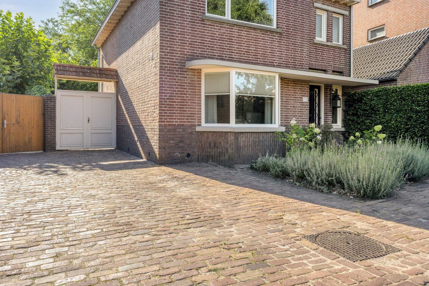 Vrijstaande woning te koop: Loevestraat 36, Horst