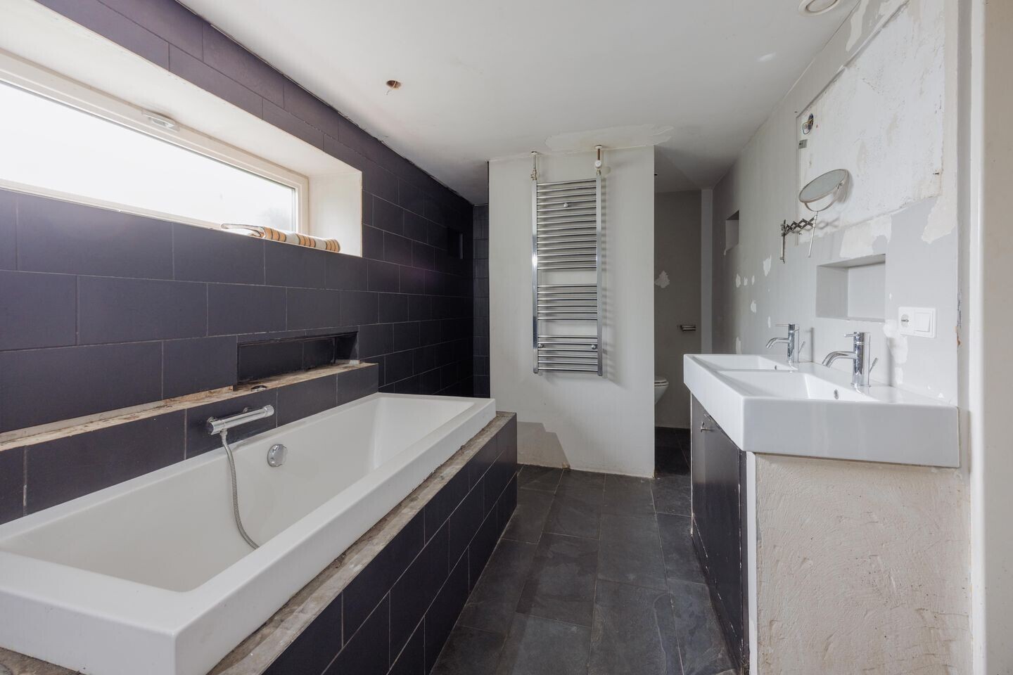 Tussenwoning te koop: Rector Mulderstraat 1, Melderslo
