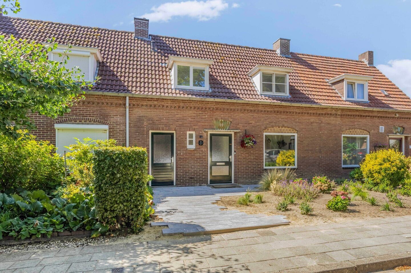 Tussenwoning te koop: Spoorstraat 9, Grubbenvorst