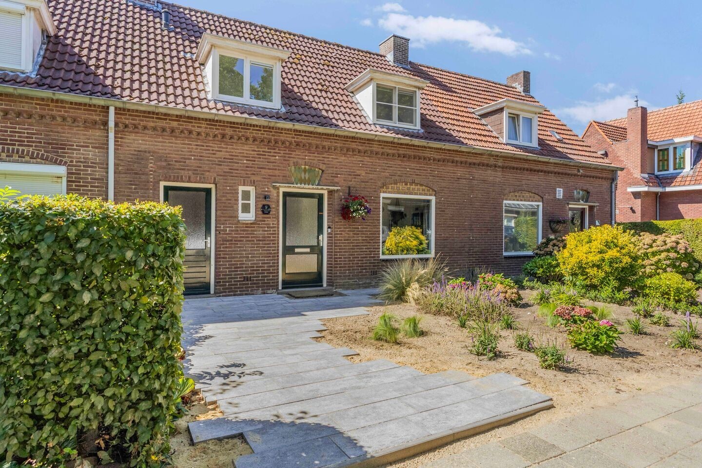 Tussenwoning te koop: Spoorstraat 9, Grubbenvorst