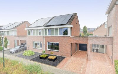 Huis te koop Reuveltweg 64