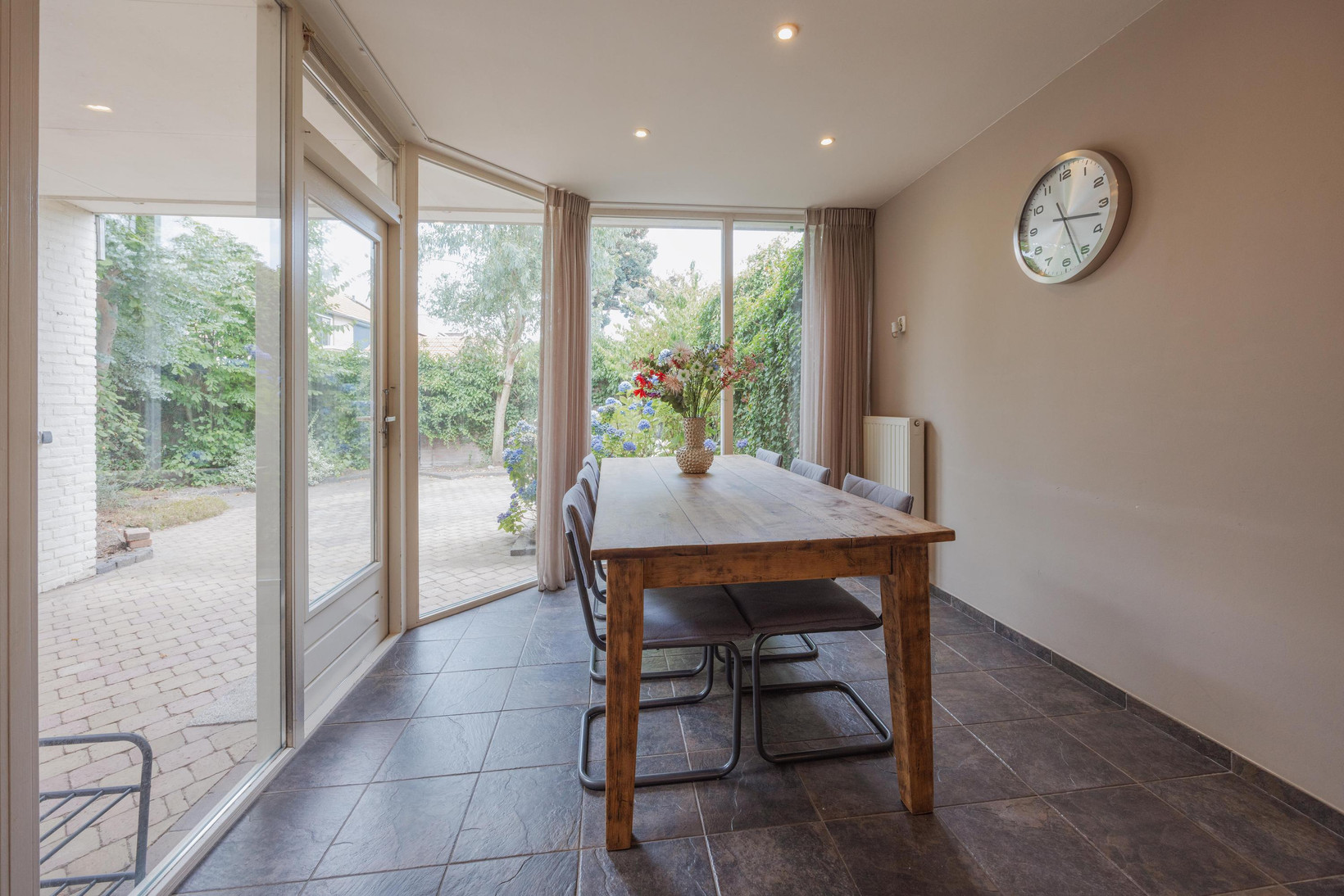 Tussenwoning te koop: Burg Cremersstraat 44, Grubbenvorst