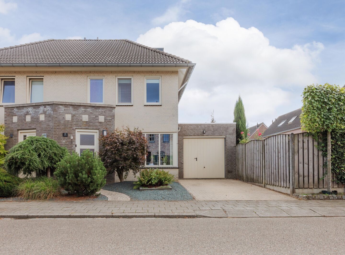 Hoekwoning te koop: van Wijlickshove 44, Lottum