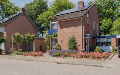 De Lom de Berghlaan 31