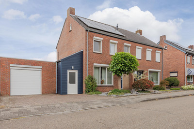 De Lom de Berghlaan 52