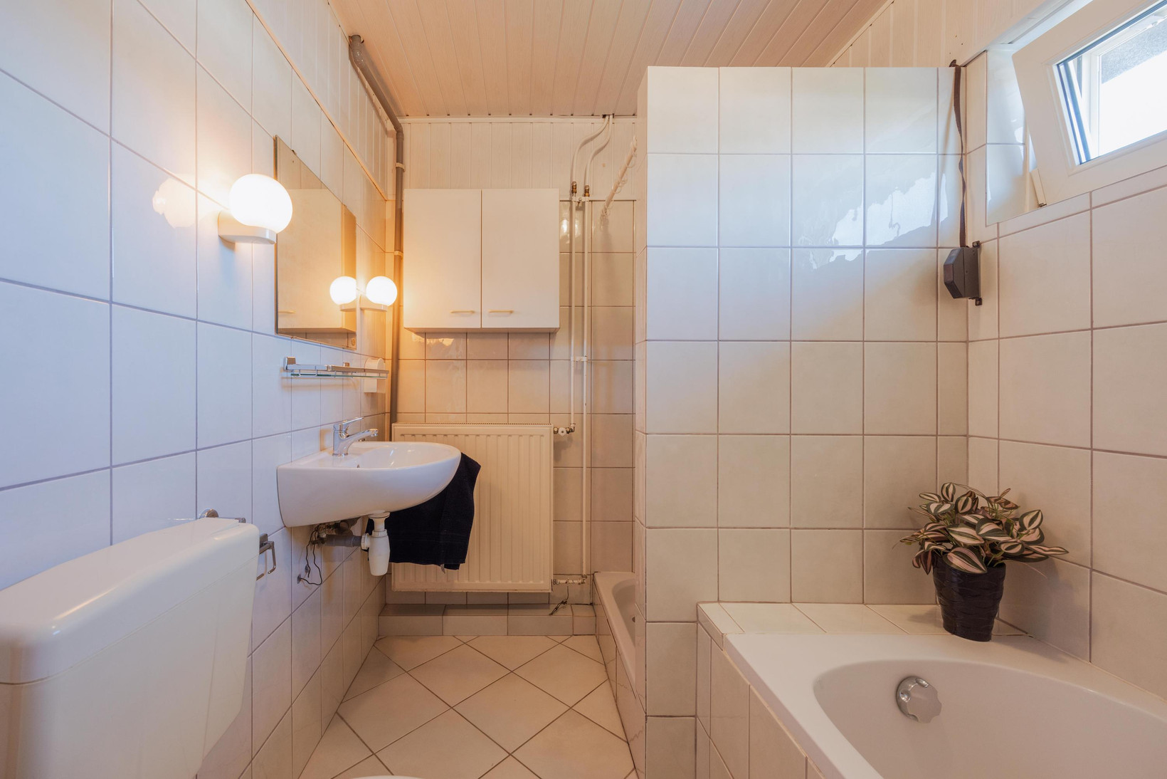 Twee-onder-één-kap te koop: Hombergerweg 20, Lottum