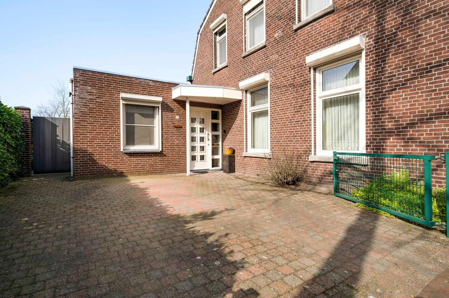 Hoekwoning te koop: Raadhuisstraat 32, Sevenum