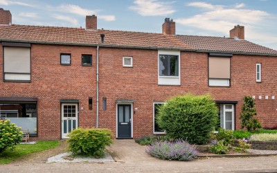 Van Stepraethstraat 8