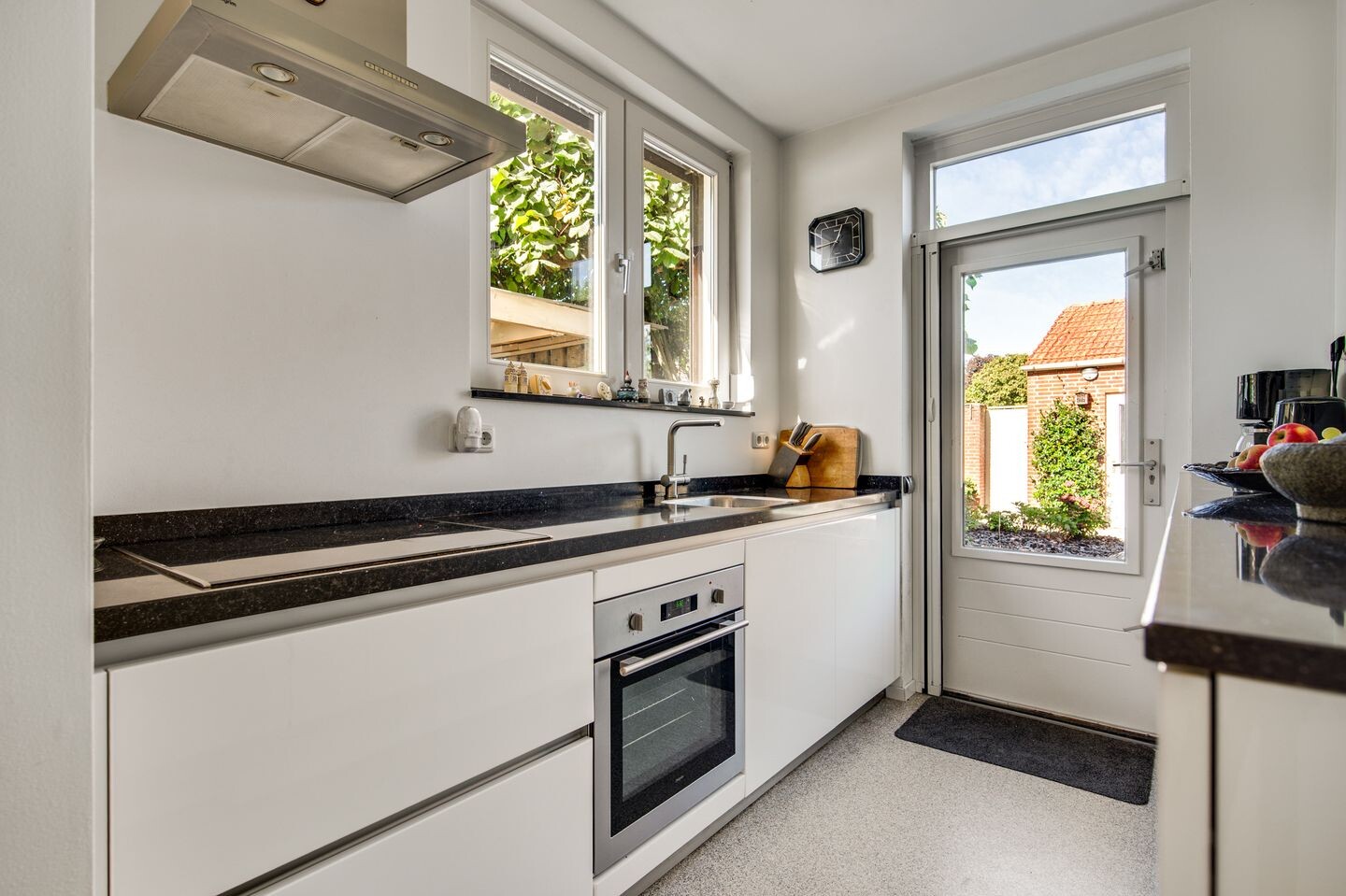 Twee-onder-één-kap te koop: Simonsstraat 26, Kronenberg