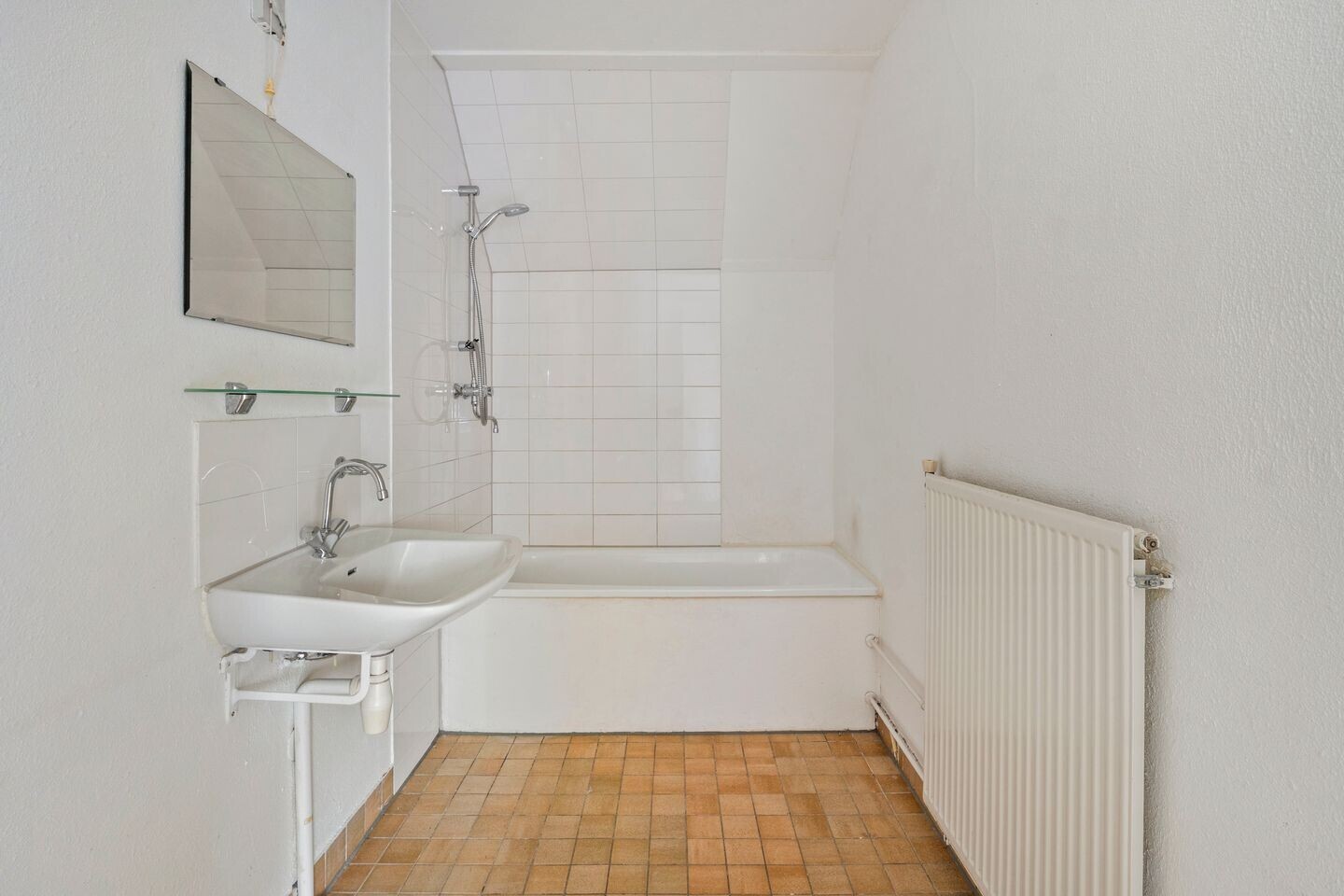 Tussenwoning te koop: Burg. Janssenring 57, Panningen