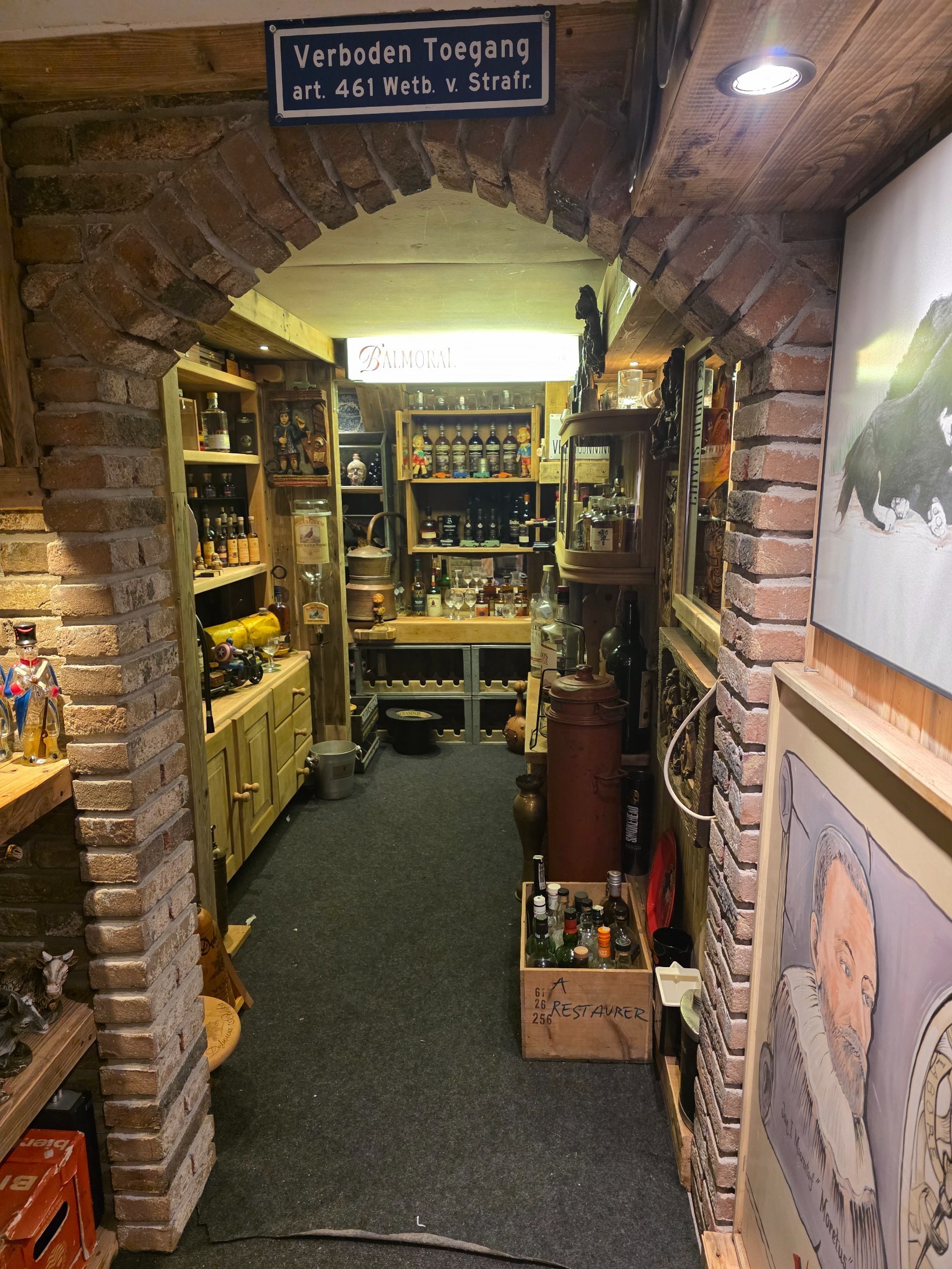 Tussenwoning te koop: Graafschap Kesselstraat 52, Panningen