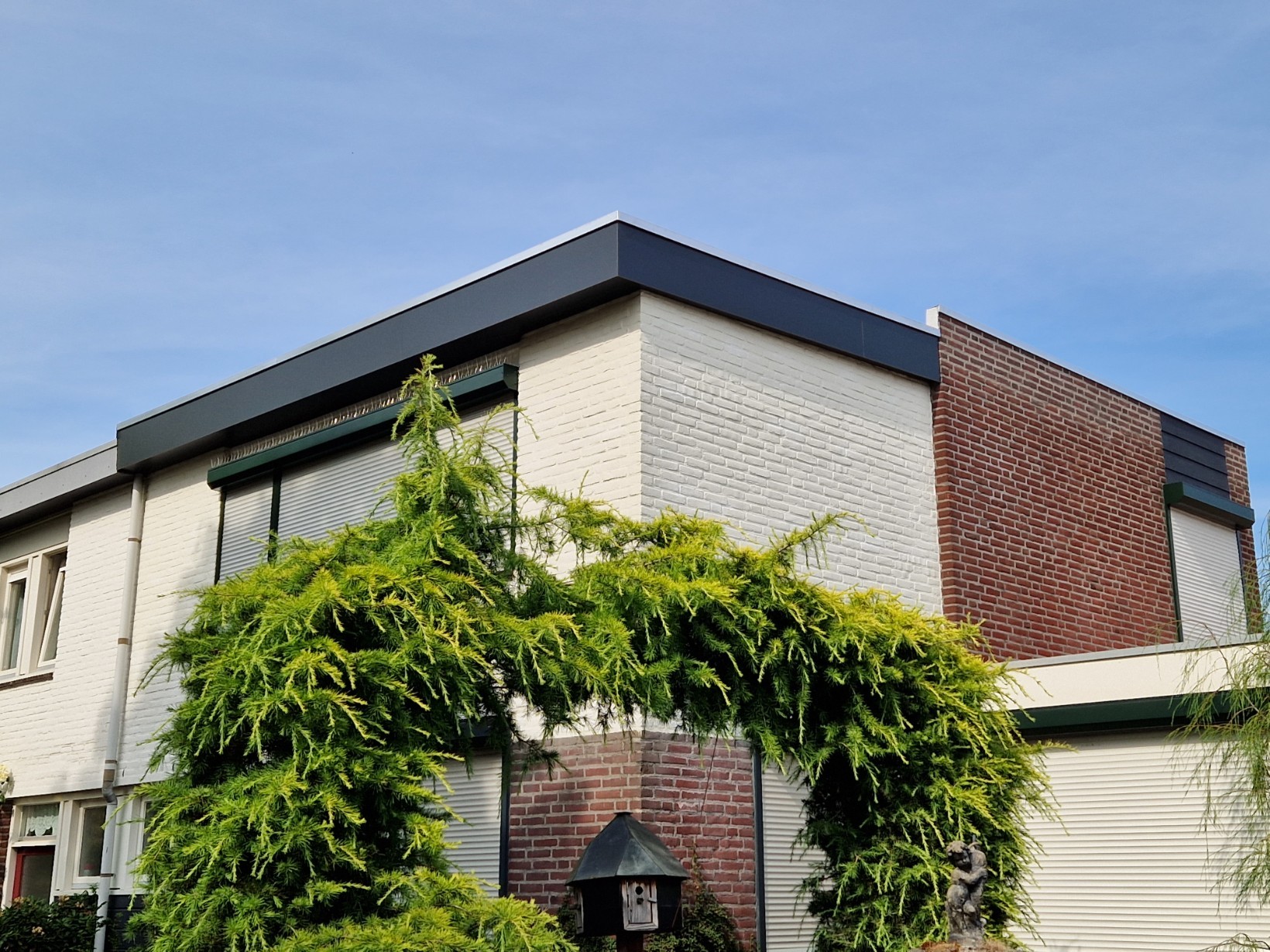 Tussenwoning te koop: Graafschap Kesselstraat 52, Panningen
