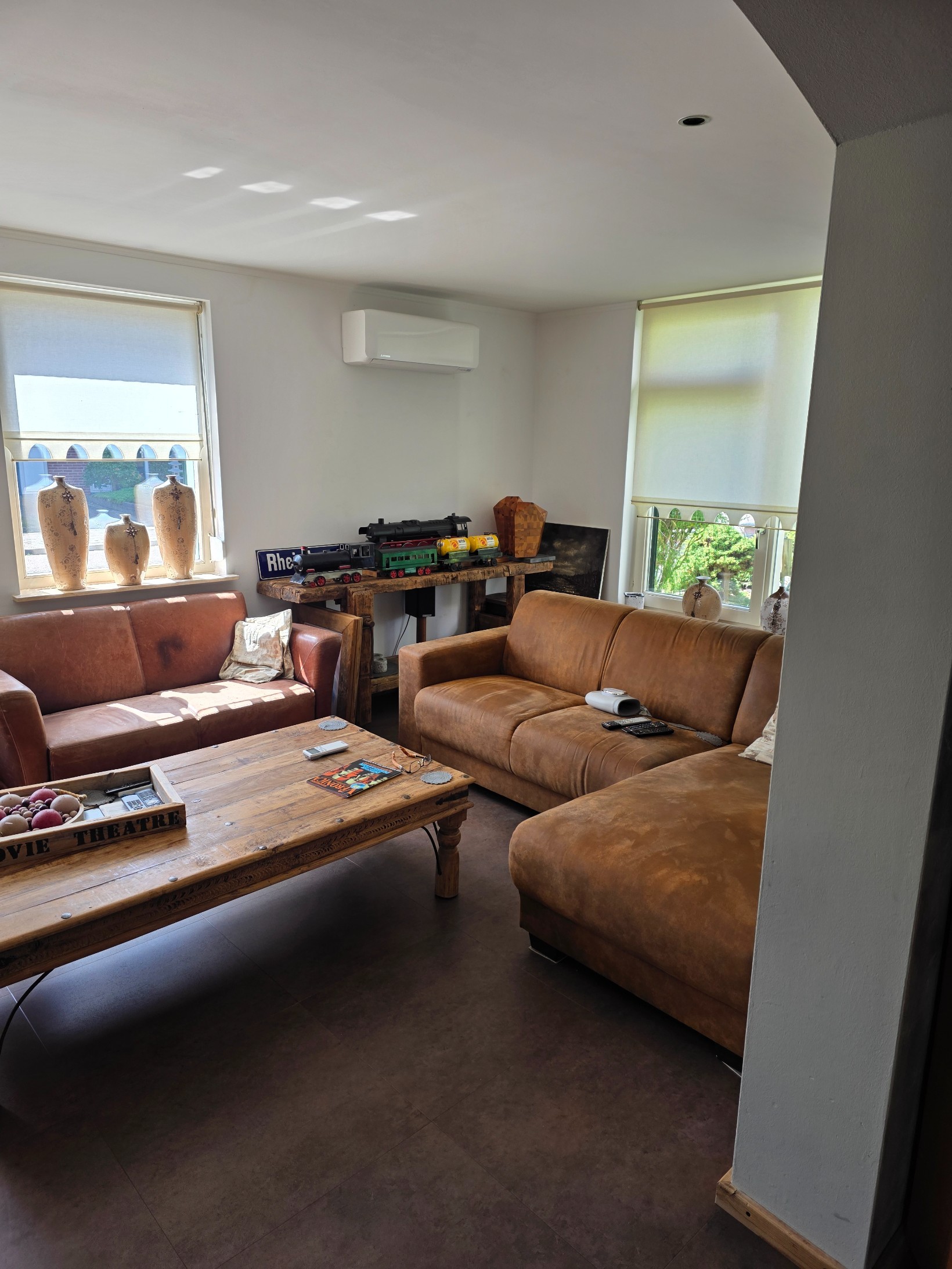 Tussenwoning te koop: Graafschap Kesselstraat 52, Panningen