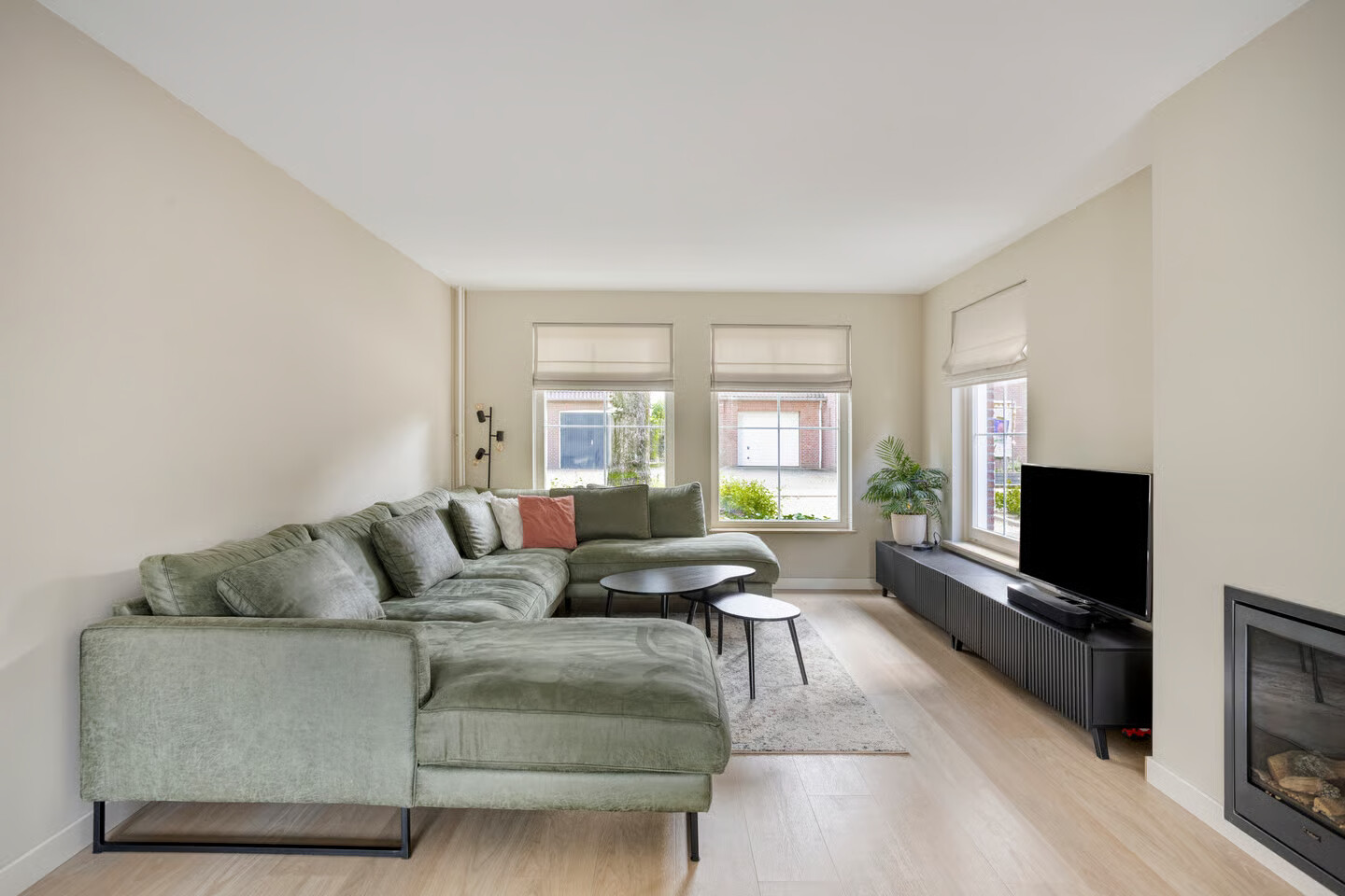 Vrijstaande woning te koop: Prof. van Oijenstraat 10, Helden