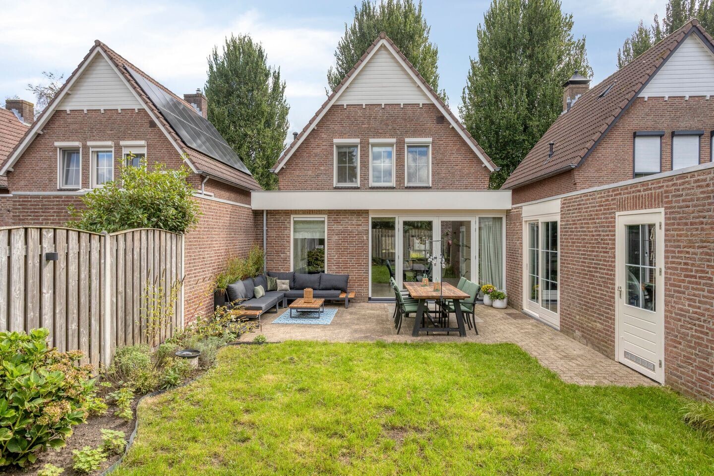 Vrijstaande woning te koop: Prof. van Oijenstraat 10, Helden