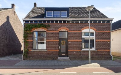 Veldstraat 16