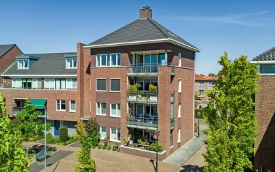 Albert Neuhuysstraat 44