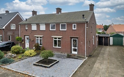 Dr. Poelsstraat 18