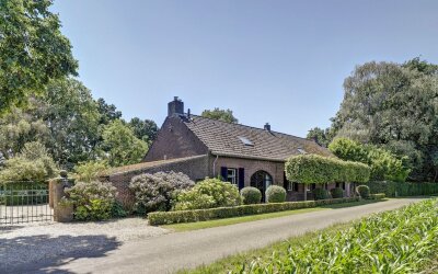 Asbroekweg 2