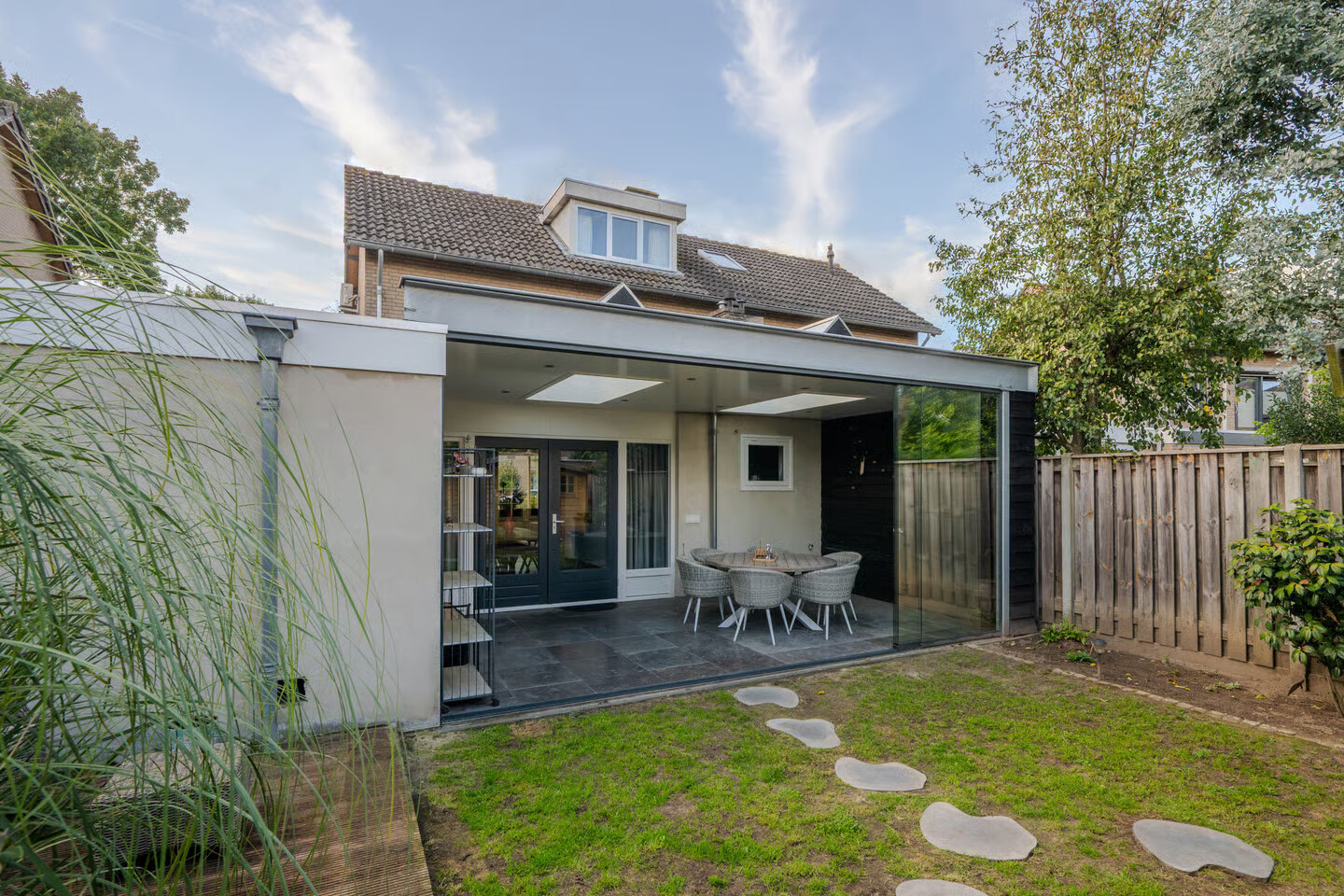 Tussenwoning te koop: Wilgenhof 3, Maasbree