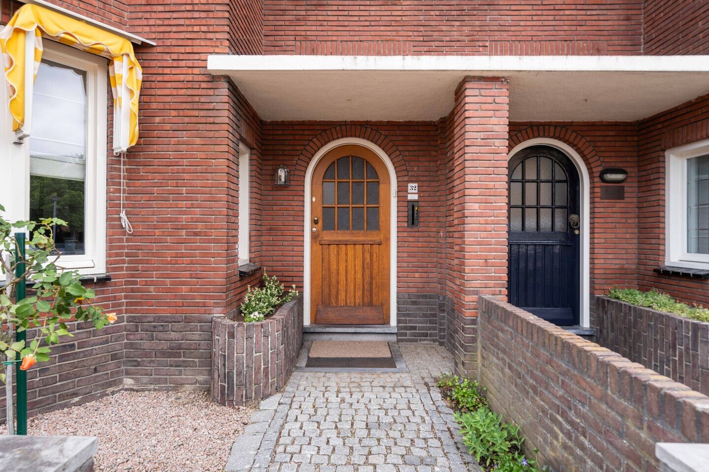 Twee-onder-één-kap te koop: Observantenstraat 32, Weert