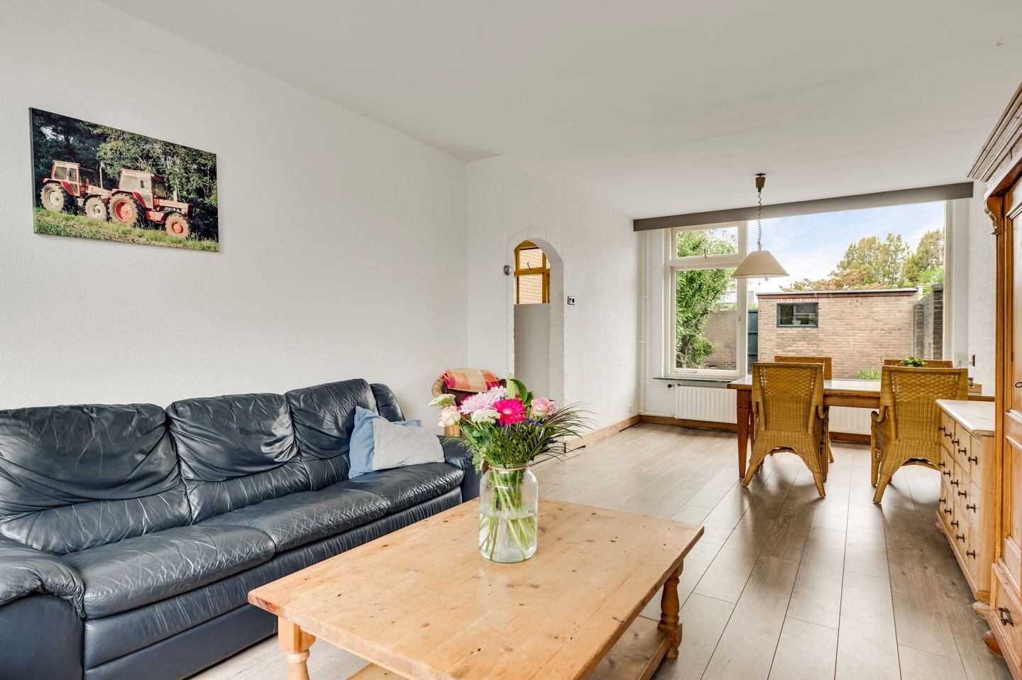 Tussenwoning te koop: De Ruyterstraat 25, Weert