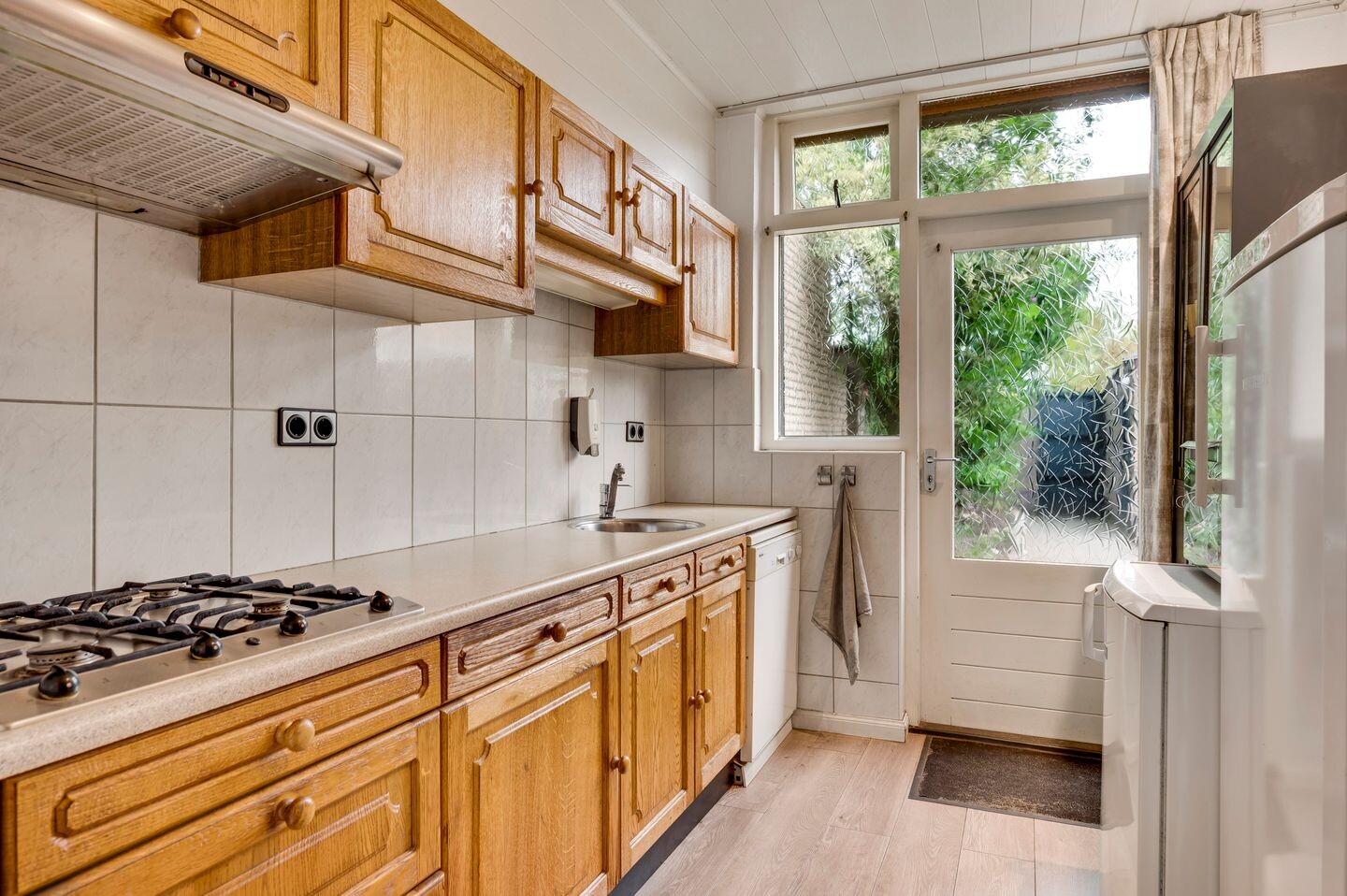 Tussenwoning te koop: De Ruyterstraat 25, Weert