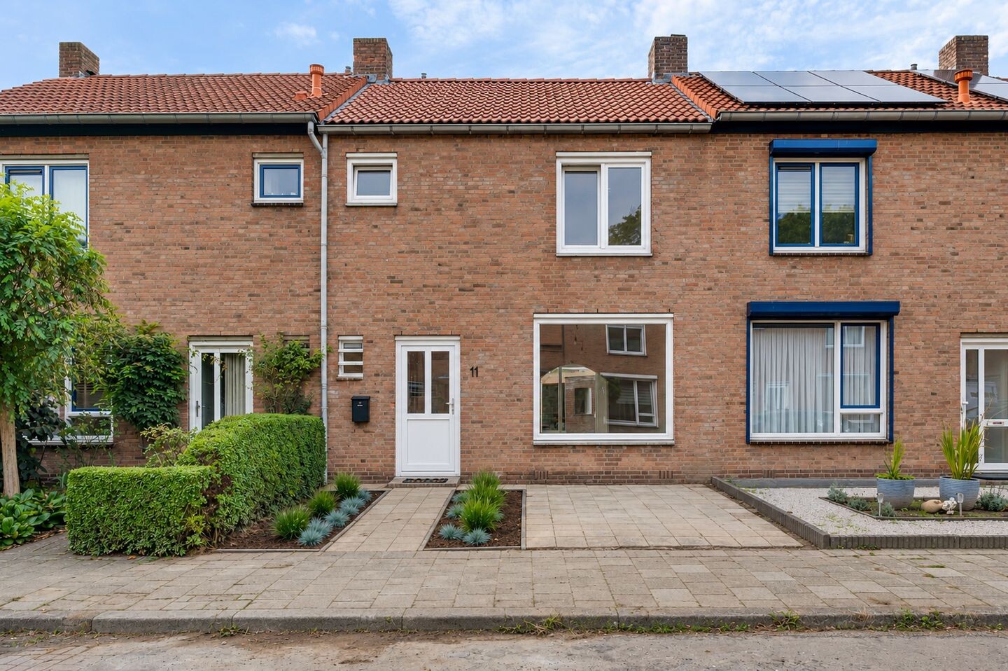 Tussenwoning te koop: Oppergelrestraat 11, Weert