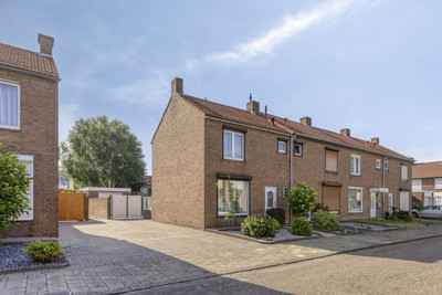 Overkwartierstraat 8