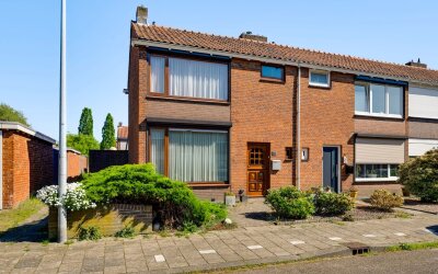 Walburgisstraat 28