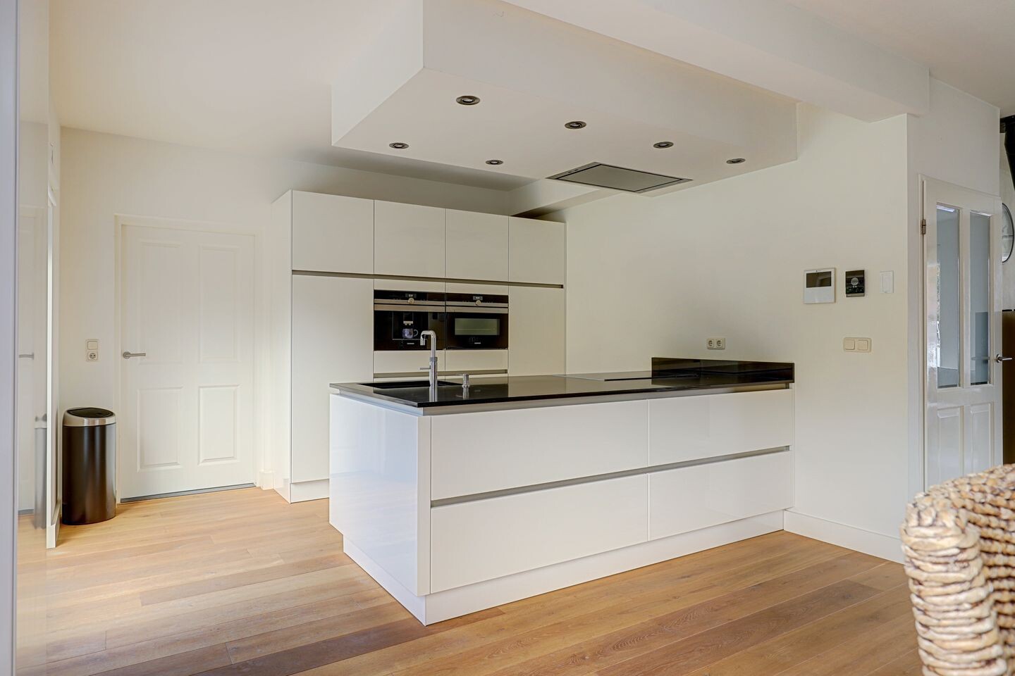 Vrijstaande woning te koop: weystraat 11, Weert