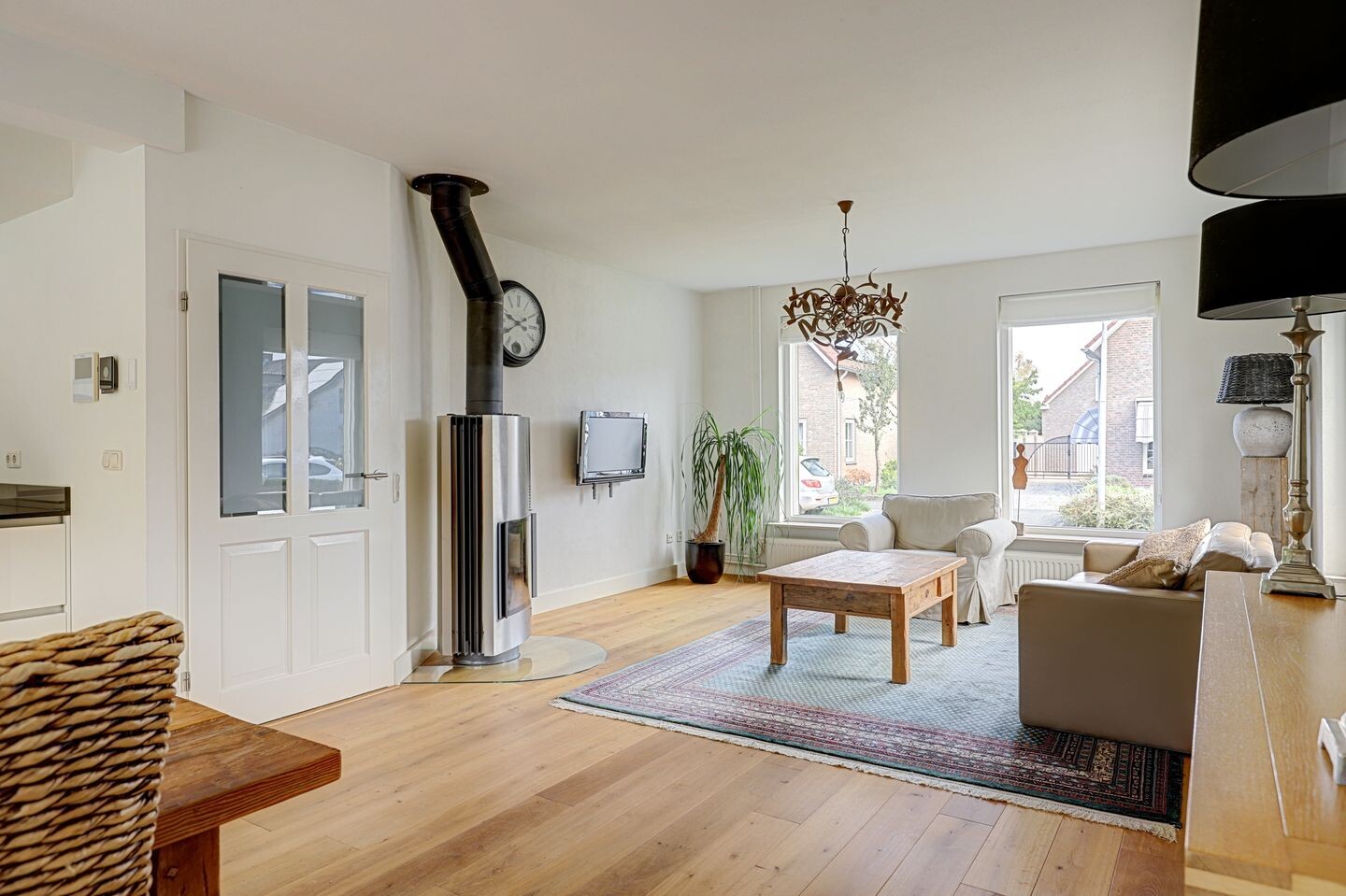 Vrijstaande woning te koop: weystraat 11, Weert